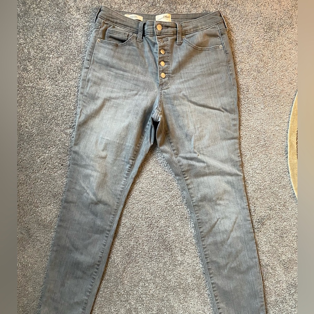Universal Thread Jeans size 8/29R